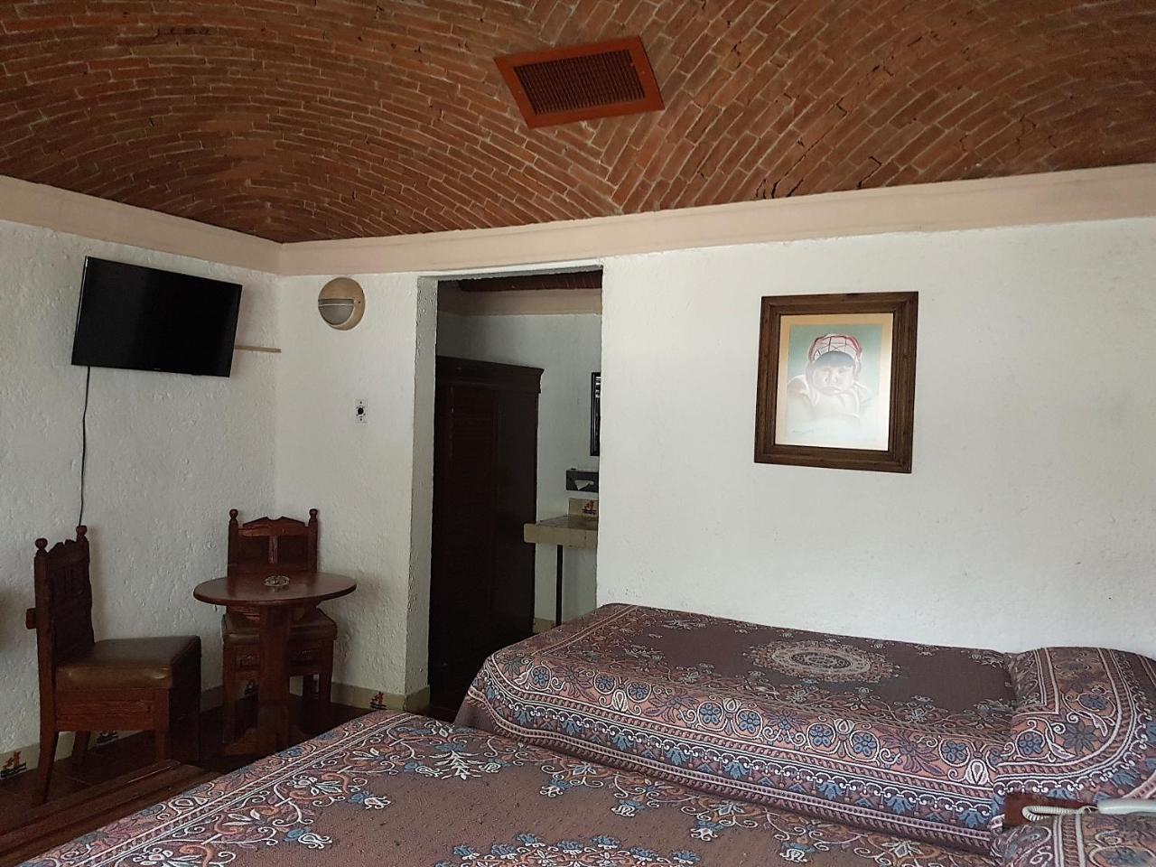 State Inn Чиуауа Экстерьер фото